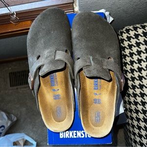 Mocha Boston Birkenstocks